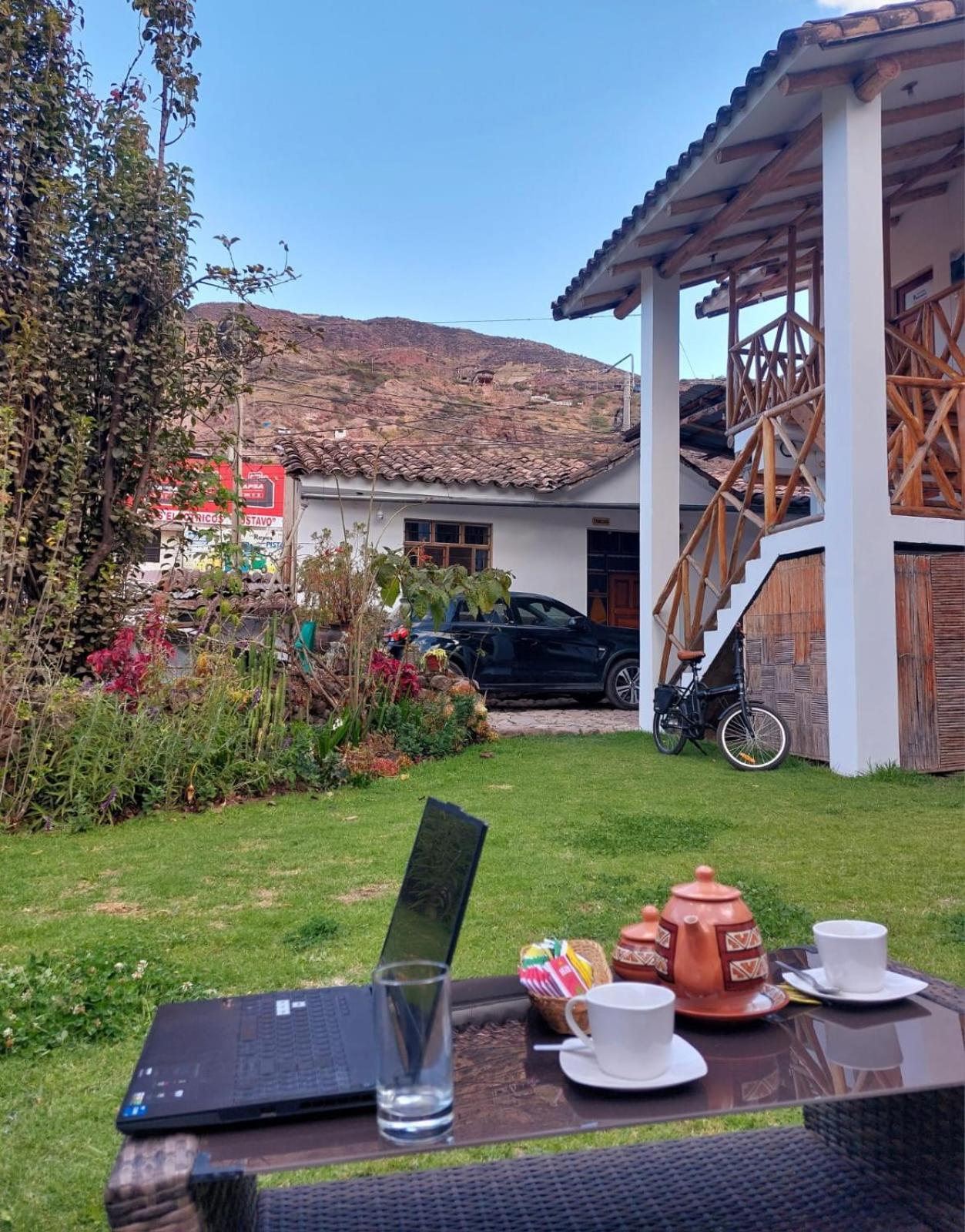 Hostal Miramonti 乌鲁班巴 外观 照片